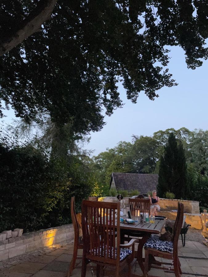 Gorgeous Country Cottage On Outskirts Of Bath With Wood Fired Hot Tub Midford ภายนอก รูปภาพ